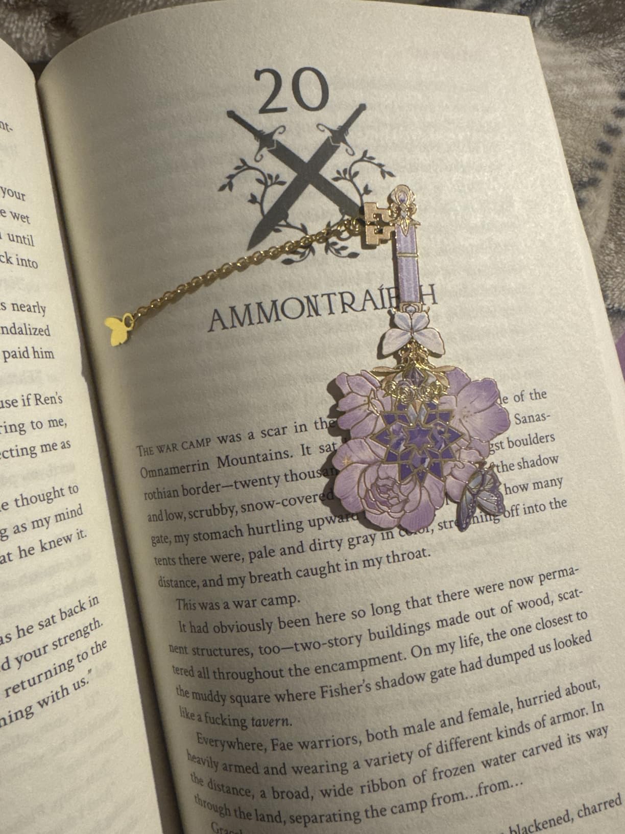 Fantasy Sword Bookmarks 4pcs - Medieval Knight Warrior Metal Book Marks for Readers, Gifts for Book Lovers, Cool Literary Page Holders for Reading Accessories, Men Women Teens, Christmas Birthday customer photo 1