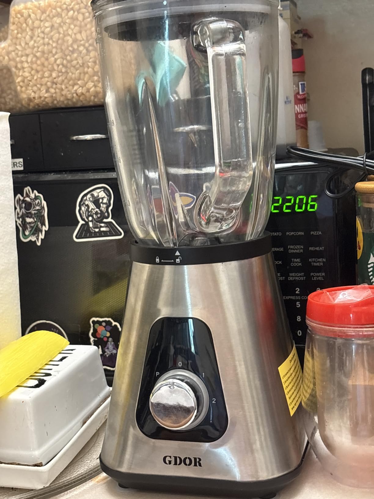 GDOR 1200W Blender for Smoothies and Shakes, 52 Oz Glass Jar & 22 Oz To-Go Cup Combo, Countertop Blender with 6-leaf Blade, 3 Adjustable Speed customer photo 1