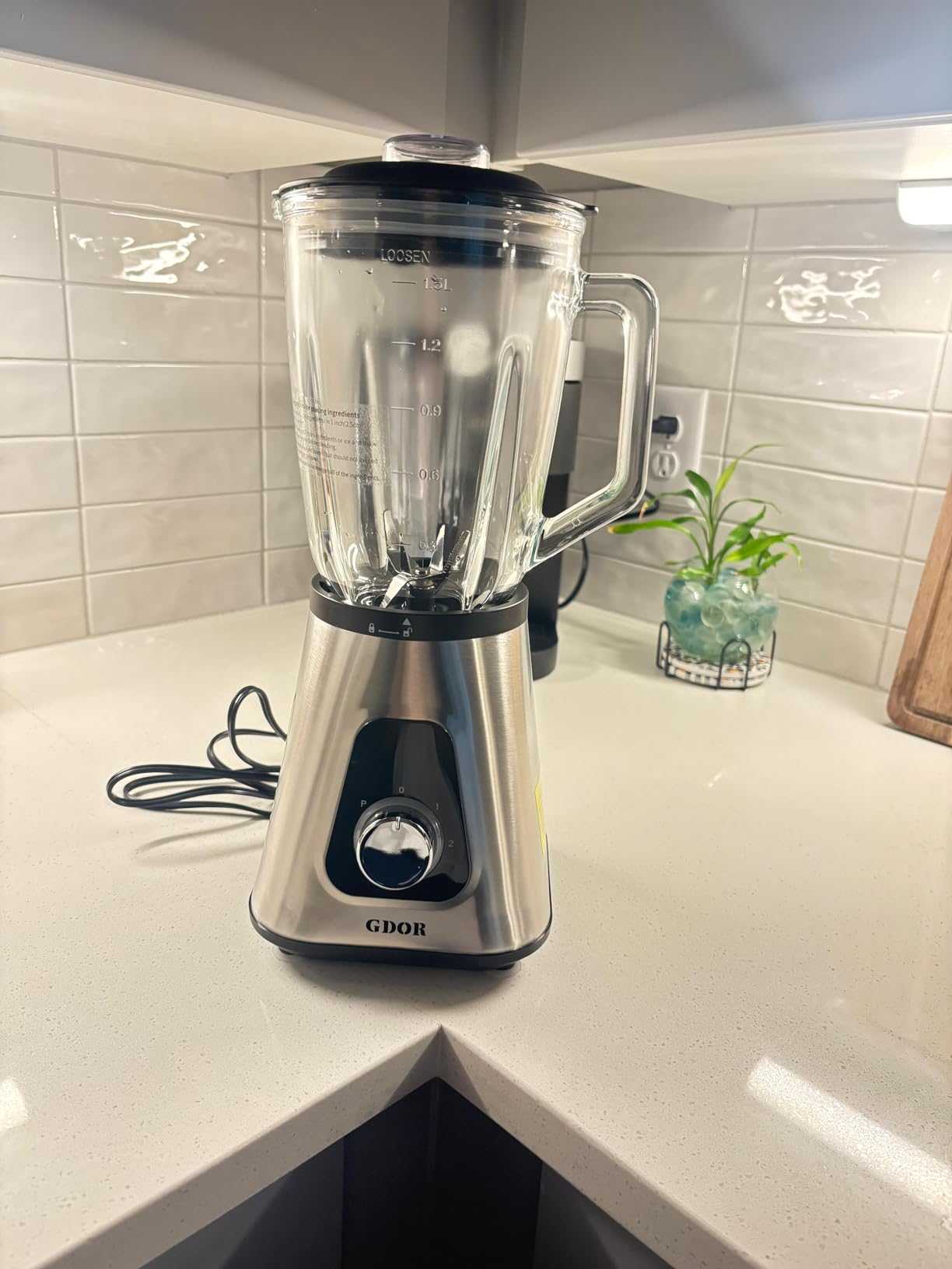 GDOR 1200W Blender for Smoothies and Shakes, 52 Oz Glass Jar & 22 Oz To-Go Cup Combo, Countertop Blender with 6-leaf Blade, 3 Adjustable Speed customer photo 2