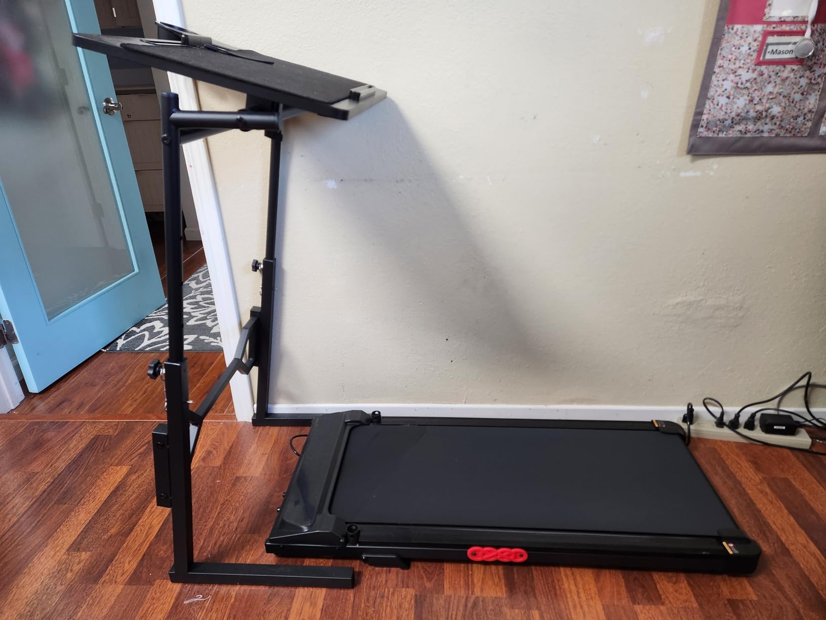 Walking Pad with Incline and Handle Bar, 2026 Upgrade Electric Small Walking Pads Treadmills with Handles, Compact Treadmills for Home Small Spaces, 3.0HP, 0.6-7.6MPH, 350LBS customer photo 2
