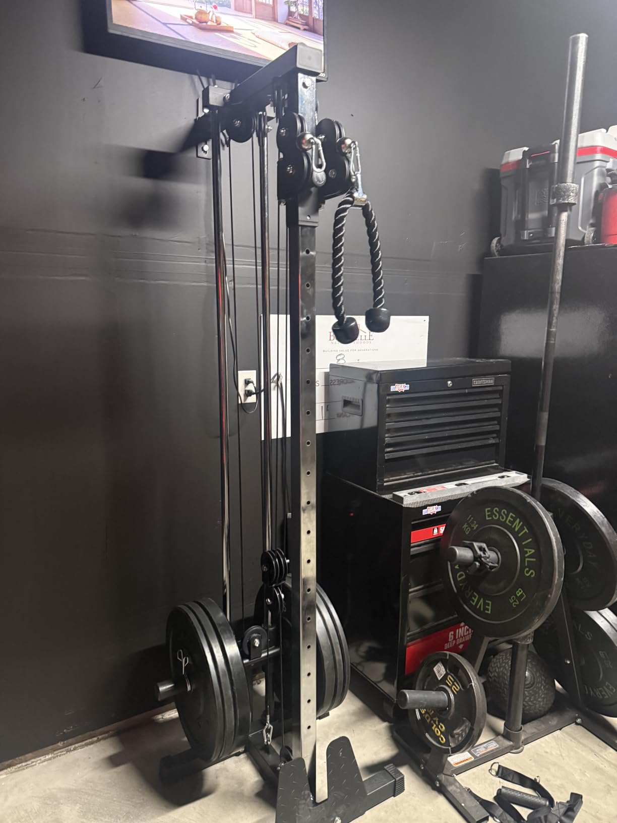 Wall Mount Cable Machine - Dual Pulley Cable Crossover Machine with 19 Adjustable Positions, Tricep Rope, T-Bar, LAT Pulldown Bar & Foot Board for Home Gym Strength Training customer photo 1