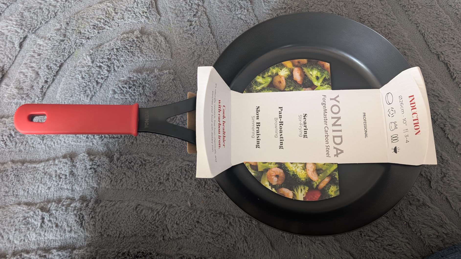 Carbon Steel Pan, 12 Inch Nonstick Frying Pan Skillet, Pre-Seasoned Carbon Steel Cookware with Removable Silicone Handle Holder, Indoor/Outdoor, Induction & Oven Safe customer photo 1