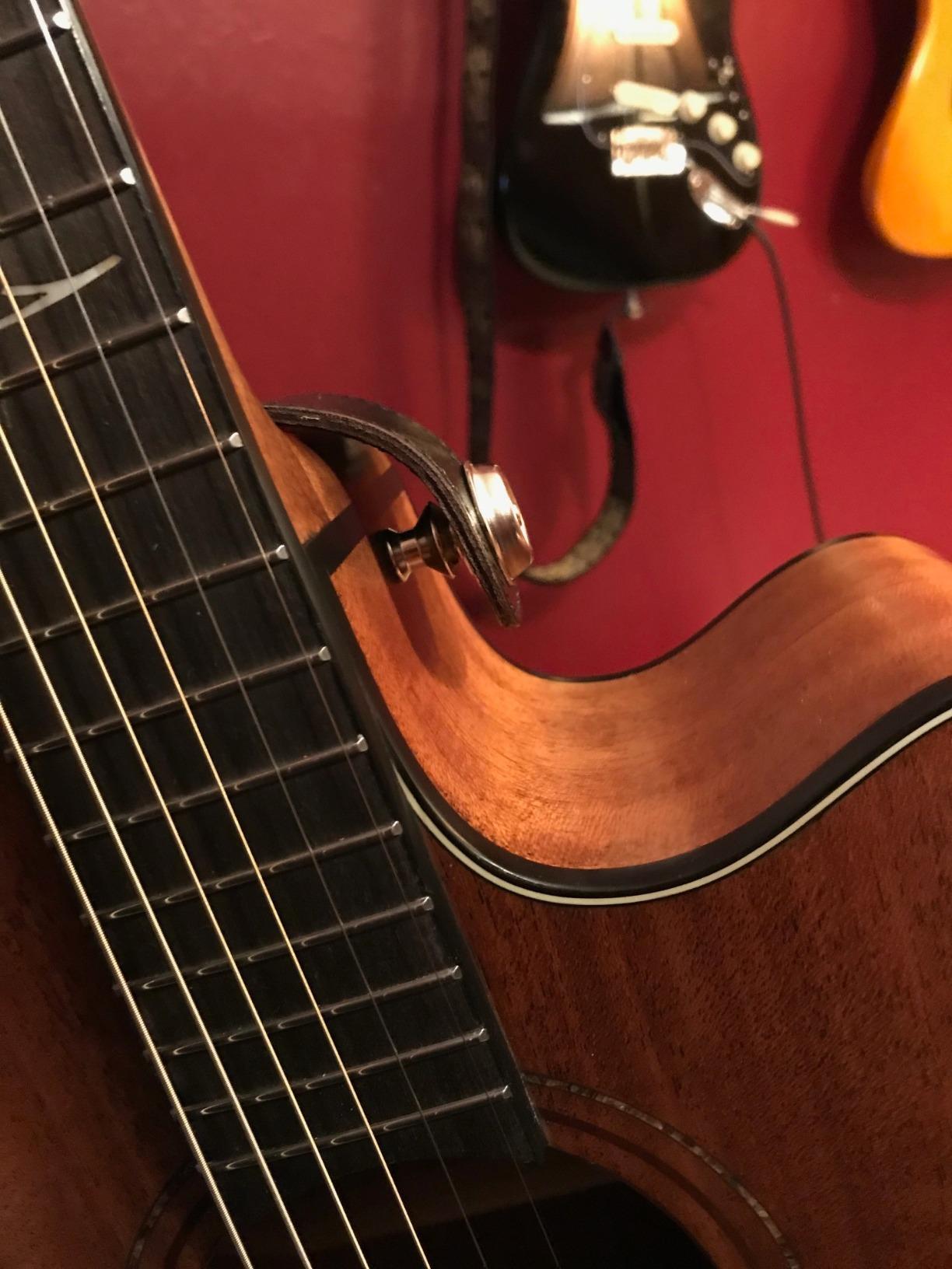 Jim Dunlop Straplok Strap Retainers Dual Design - Black Oxide customer photo 2