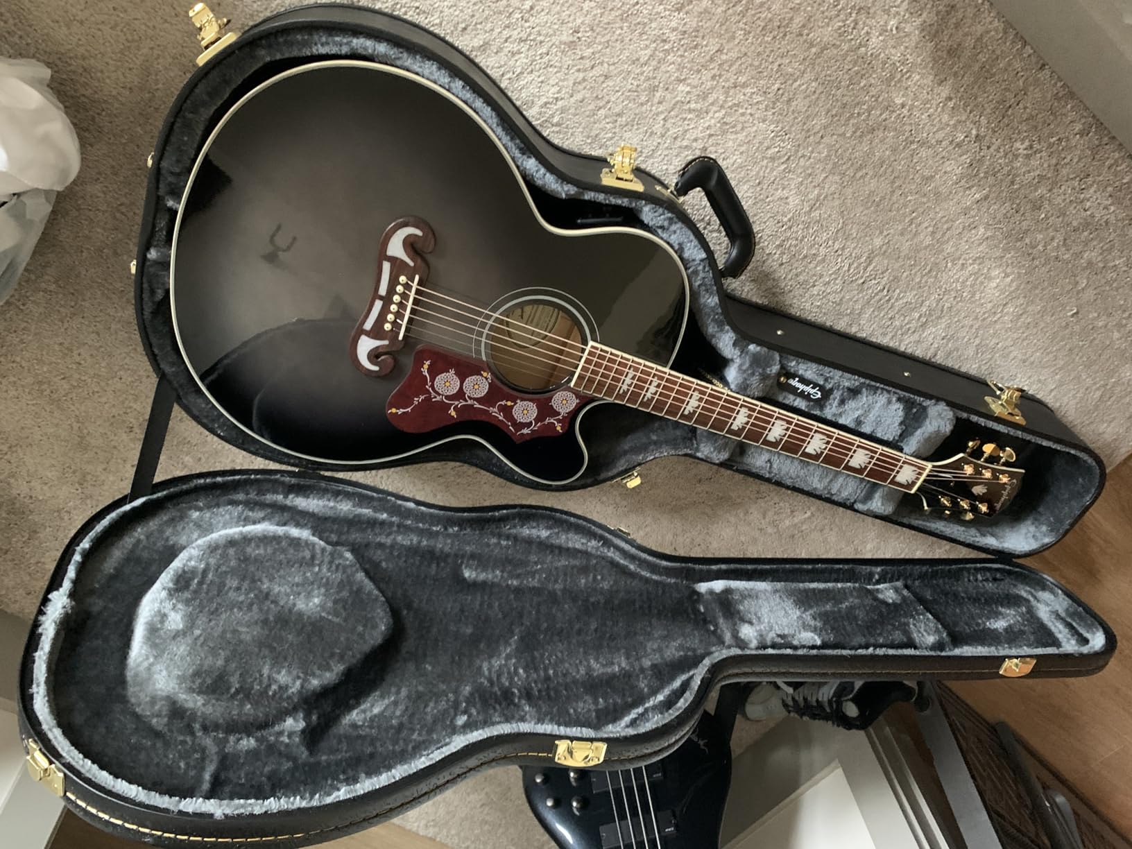 Epiphone Case Dreadnought Acoustic customer photo 1