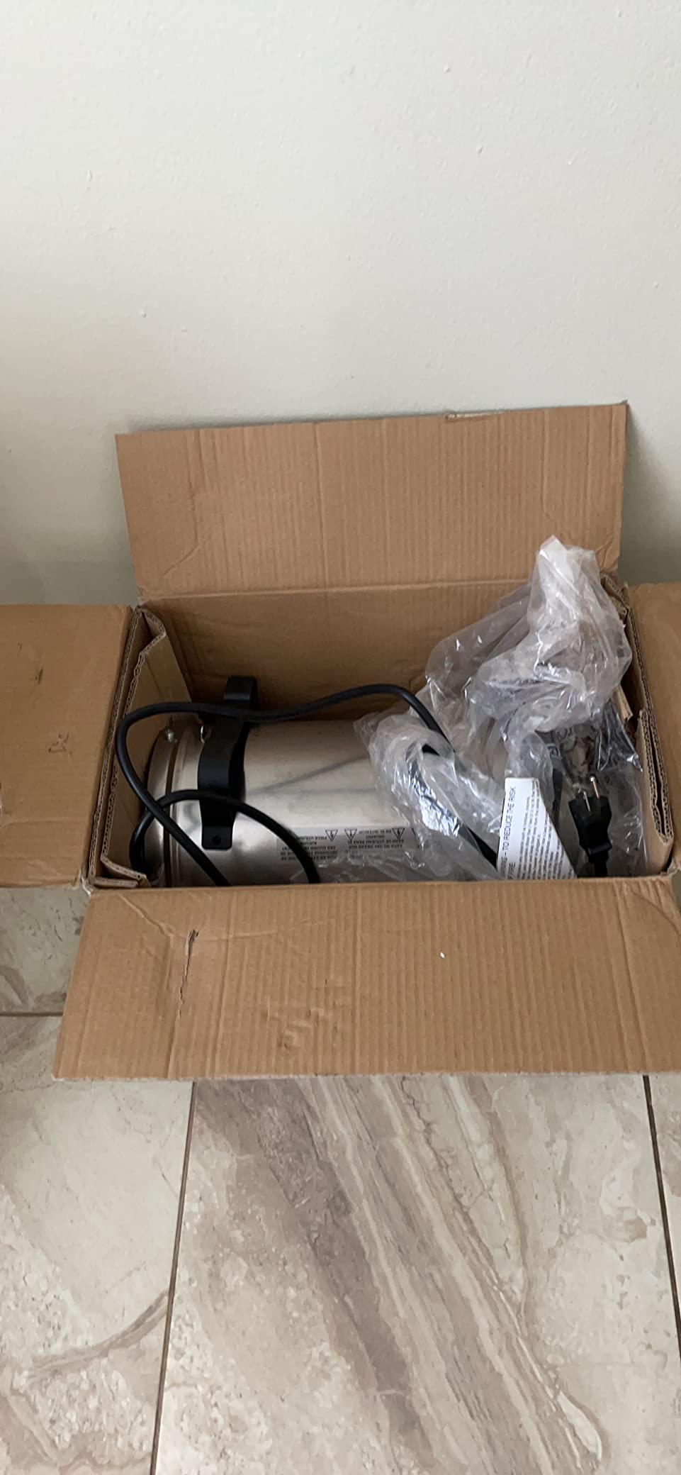 Bio Green PHX 2.8/US Phoenix Greenhouse Heater - 220-240V - 9553 BTU Stainless Steel - Electric Heating and Cooling System for Greenhouse, Shed, Garage - Corded Garage Heater with Frost Detection customer photo 2