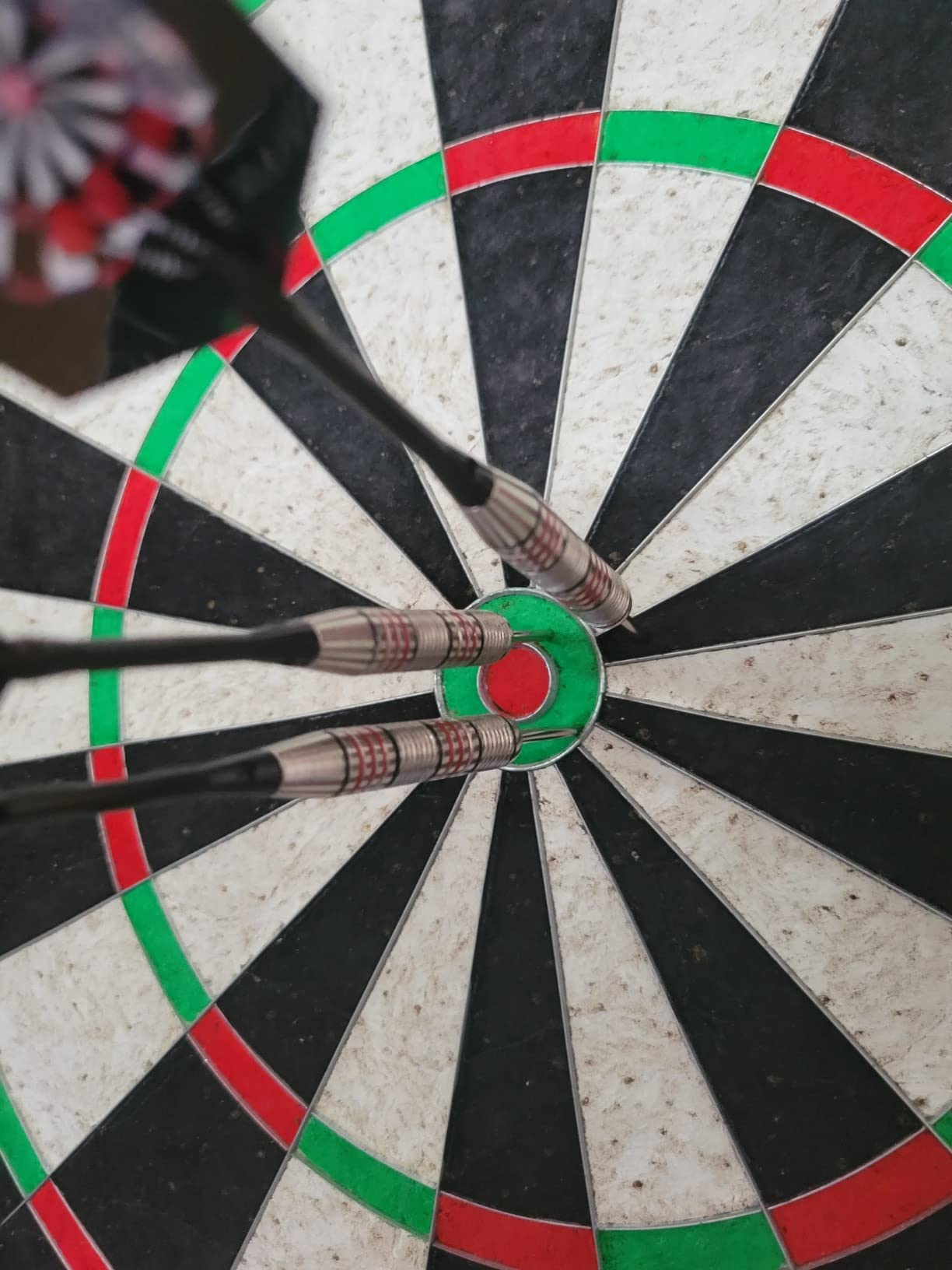 Viper Razorback WDF Accredited Competition Dartboard Set customer photo 2