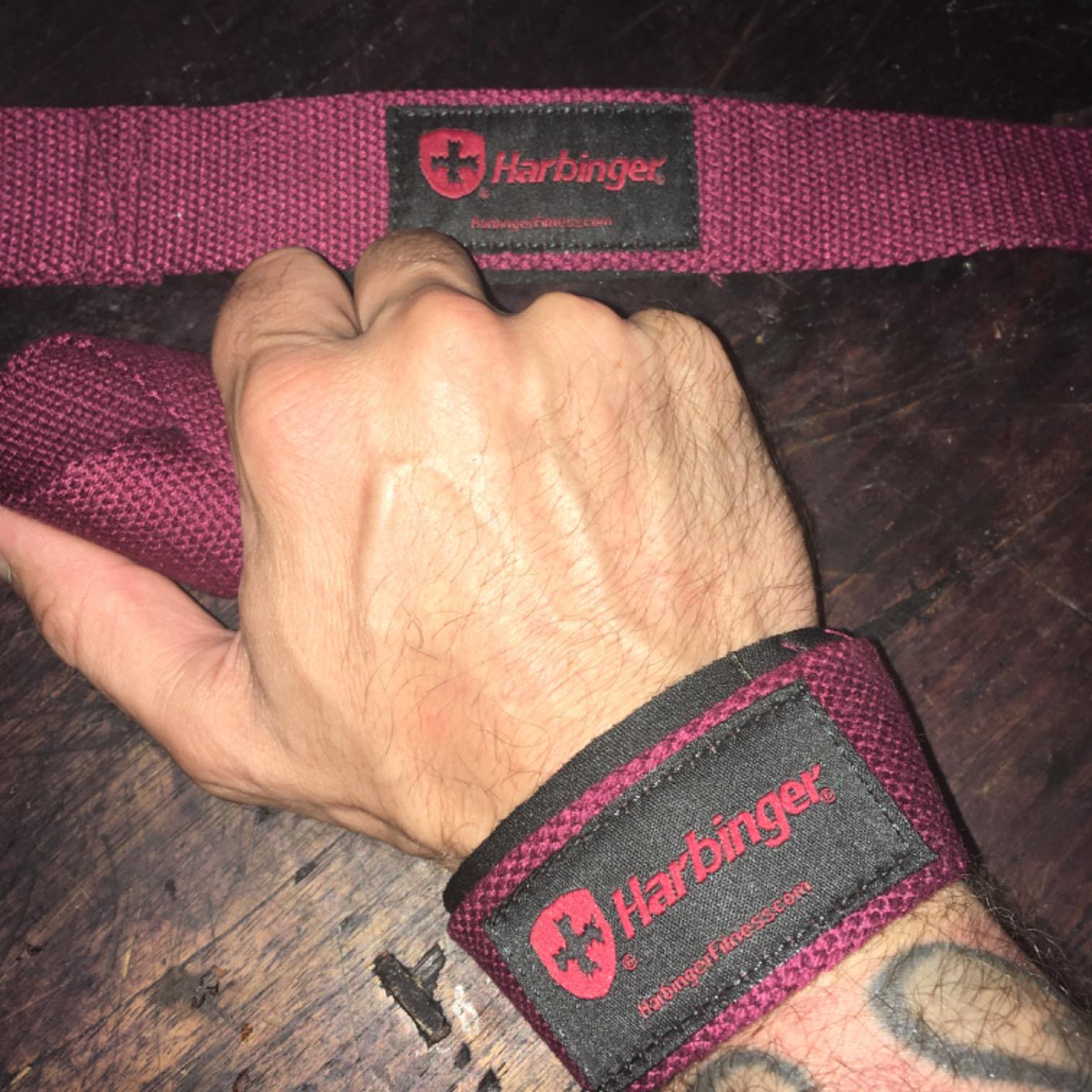 Harbinger Padded Cotton Lifting Straps with NeoTek Cushioned Wrist, 21.5 Inch Length, 1.5 Inch Width, Pair, Weightlifting Wrist Straps for Deadlifts and Strength Training customer photo 1