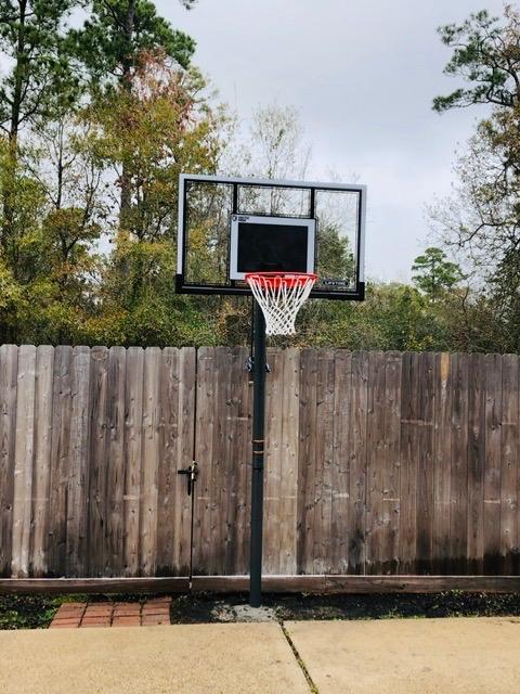 Lifetime Adjustable Basketball Hoop (54-Inch Polycarbonate), In-Ground customer photo 1
