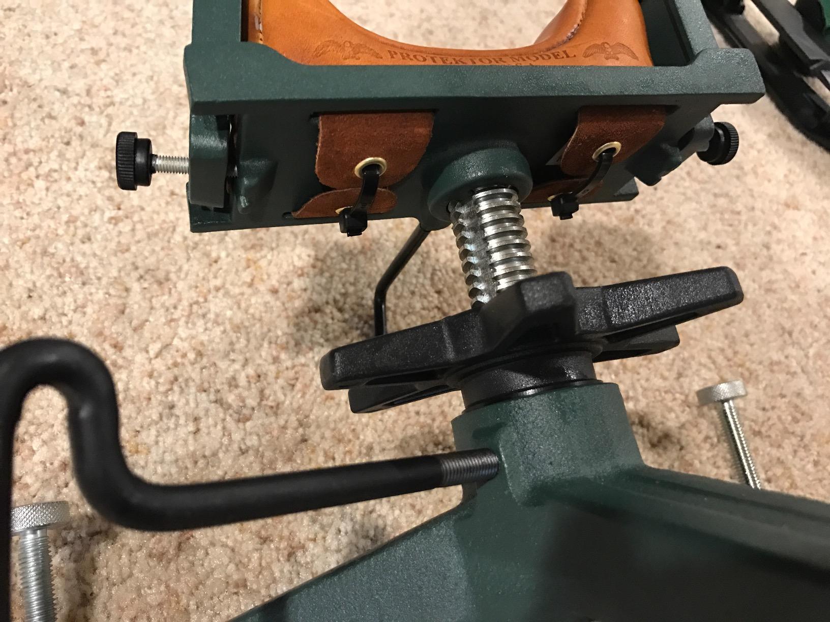 Caldwell The Rock Front Shooting Rest with Adjustable Elevation, Recoil Reducing, Interchangeable Feet, for Range, Hunting, Shooting, and Outdoors customer photo 2