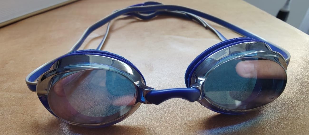 Speedo Unisex-Adult Swim Goggles Mirrored Vanquisher customer photo 1