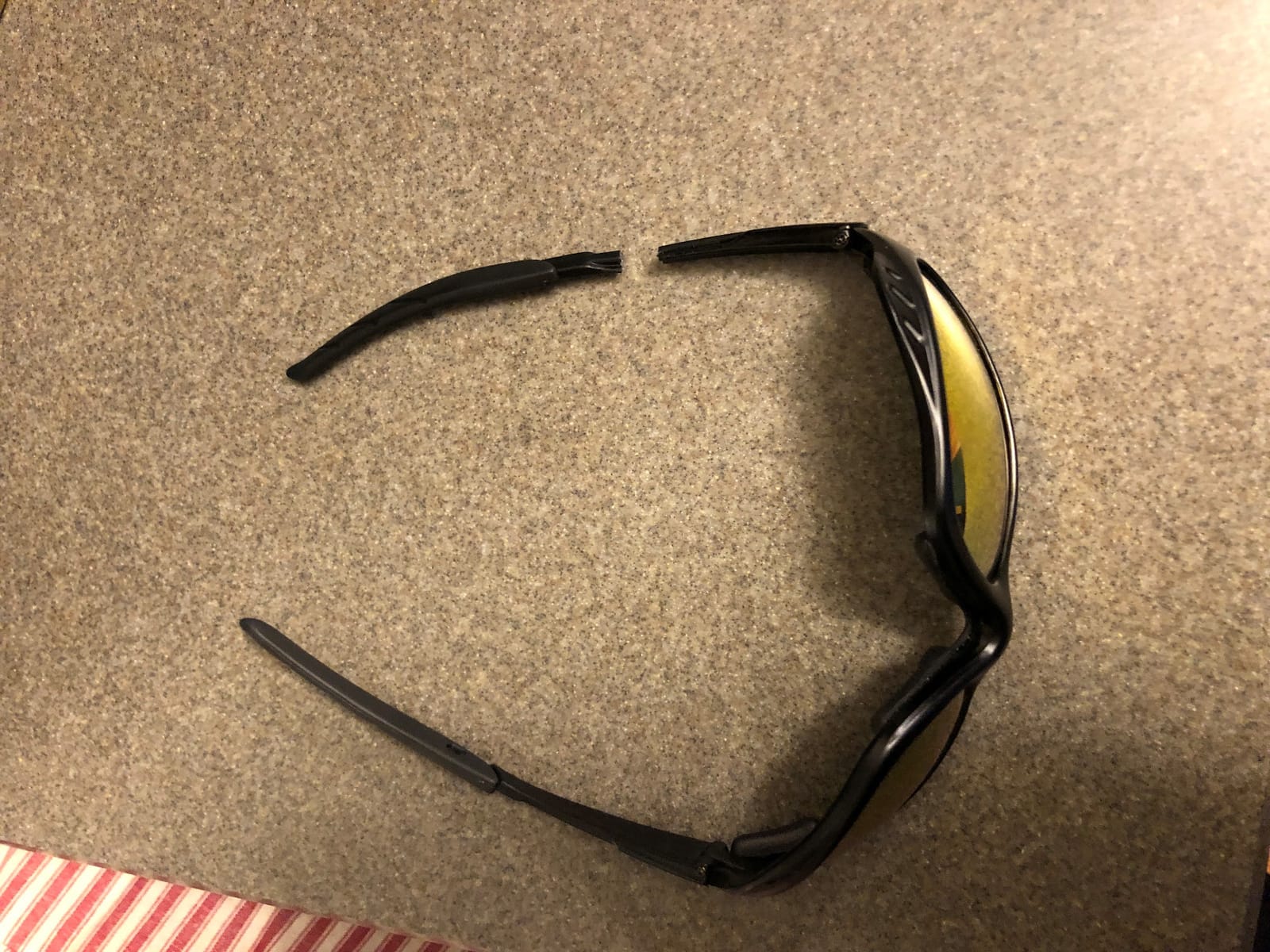 Miller Electric Shade 5.0 Welding Safety Glasses, Scratch-Resistant customer photo 1