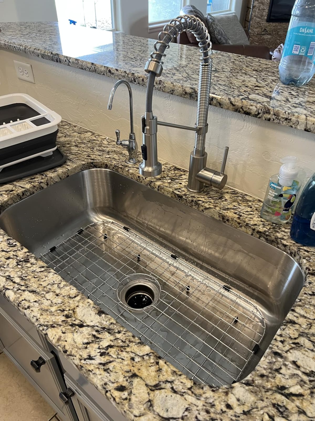 Kraus 31 1/2 Inch Stainless Steel Kitchen Sink, Durable 18 Gauge Single Bowl Kitchen Sinks Undermount, KBU14 customer photo 1
