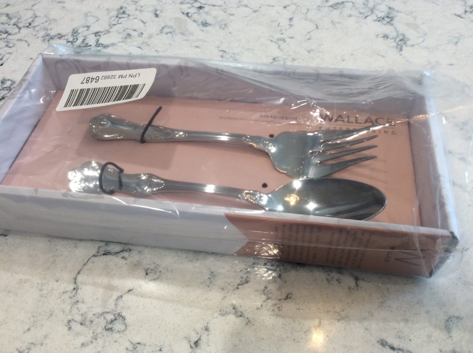 Wallace Hotel 77-Piece Flatware Set, 18/10 Stainless Steel Silverware Set for 12 with Filigree Handles, Dishwasher Safe Cutlery Set for Formal Dining customer photo 1
