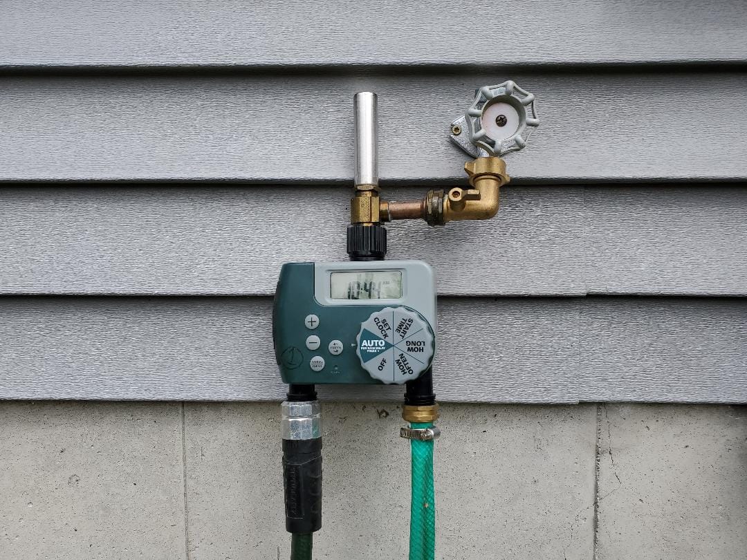 Orbit Programmable Digital Hose Watering Timer - 2 Outlet - Battery Powered - with LCD Screen - Built-in Rain Delay - Water-Resistant - 58910 customer photo 1