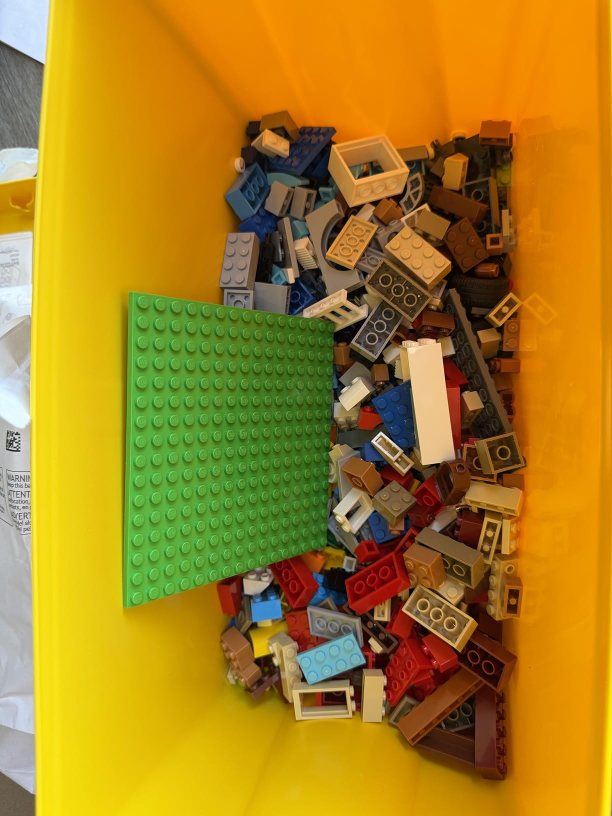 LEGO Classic Large Creative Brick Box 10698 | Building Toys for Boys & Girls, Ages 4-99, Develops Fine Motor Skills, W/ Storage Bin, 790 Pieces, Gift for Birthdays customer photo 1