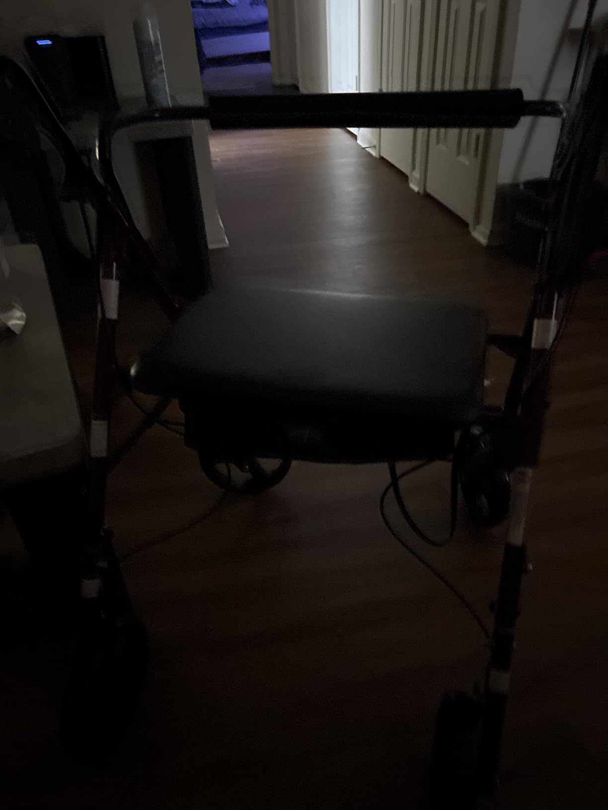 Medline Large Steel Bariatric Rollator Walker with Adjustable Handles, Padded Seat & Backrest, Burgundy, 500 lb. Weight Capacity, Foldable with Storage, 8