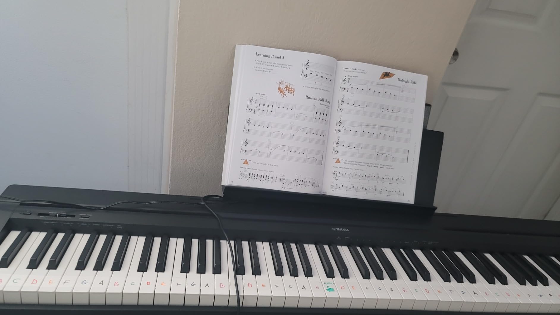 Yamaha P45 88-Key Weighted Portable Digital Piano Keyboard with Music Rest, Sustain Foot Switch, Built-in Speakers, USB Connectivity, Black customer photo 1