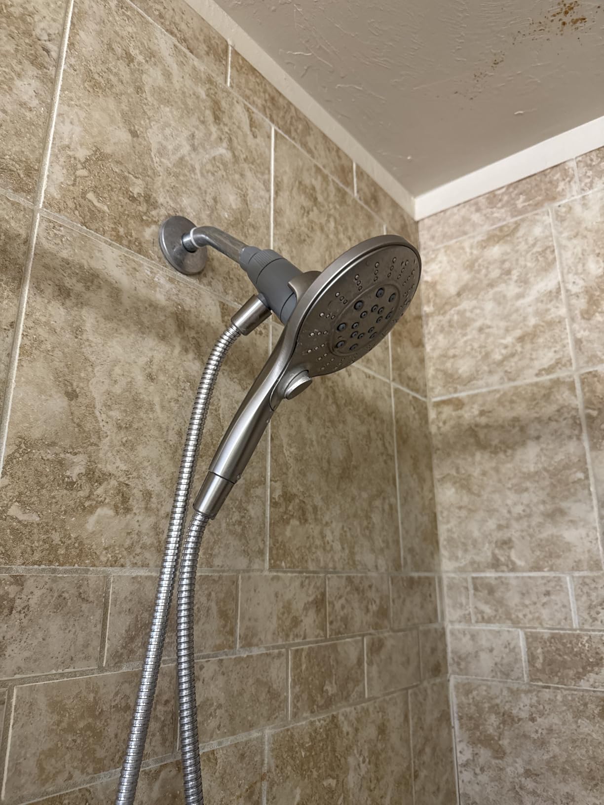 Moen Engage Spot Resist Brushed Nickel Six-Function 5.5-Inch Removable Handheld Showerhead with Magnetic Docking System, 26112SRN customer photo 2