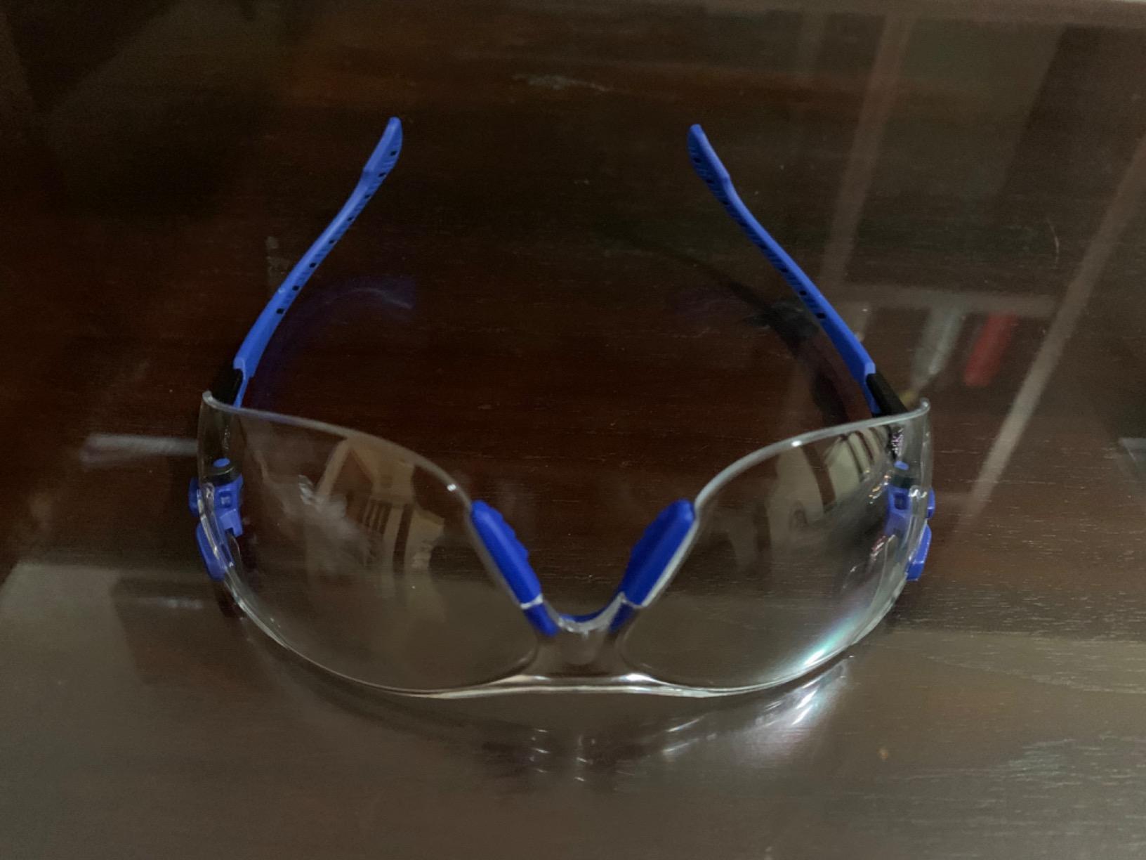 3M Safety Glasses for Men and Women, Solus 1000 Series, ANSI Z87, Scotchgard Anti-Fog, Clear Lens, Low Profile, Blue/Black Frame customer photo 2