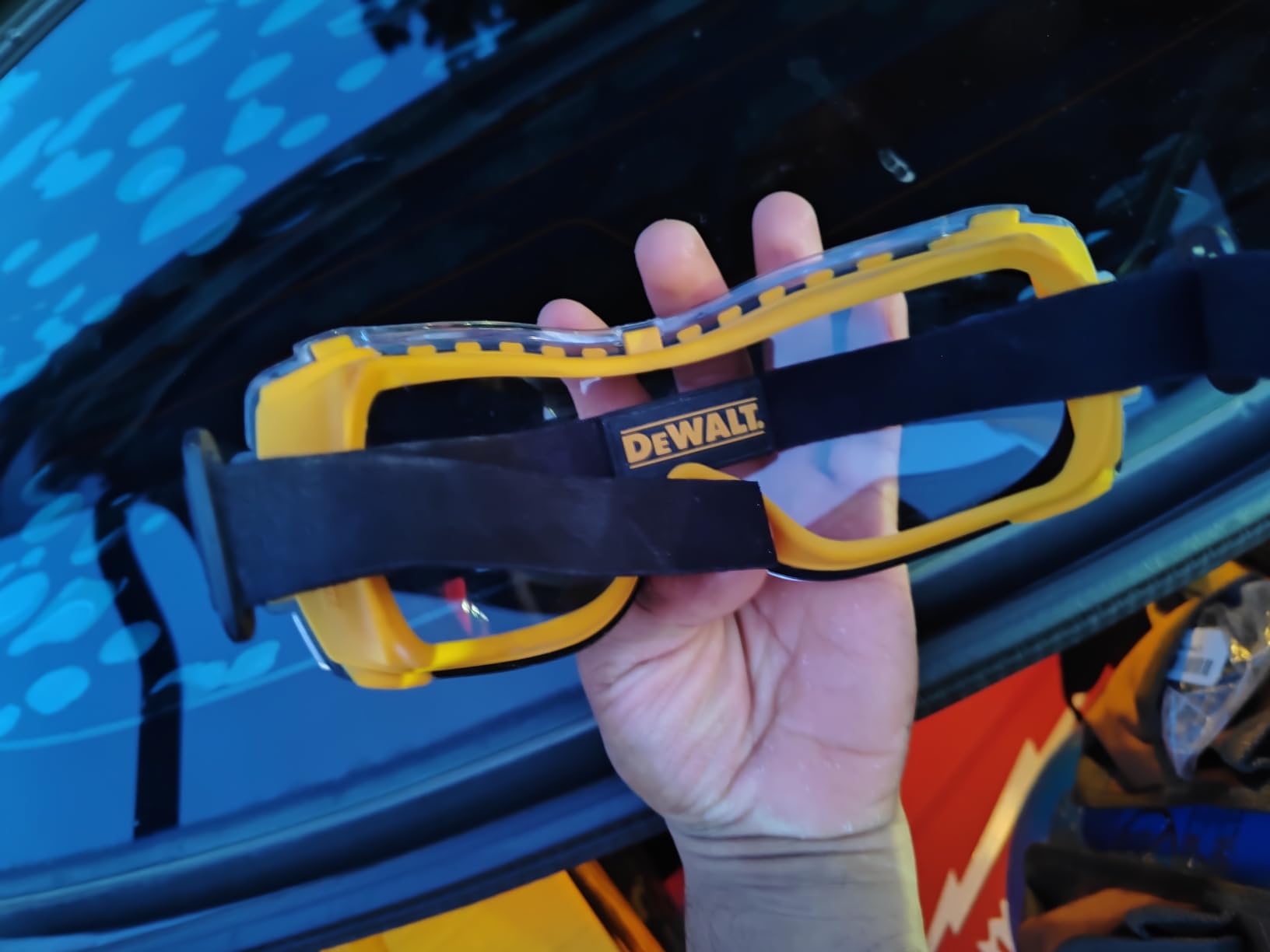 Dewalt DPG82 Concealer Anti-Fog Dual Mold Safety Goggle - 1 Pair customer photo 1