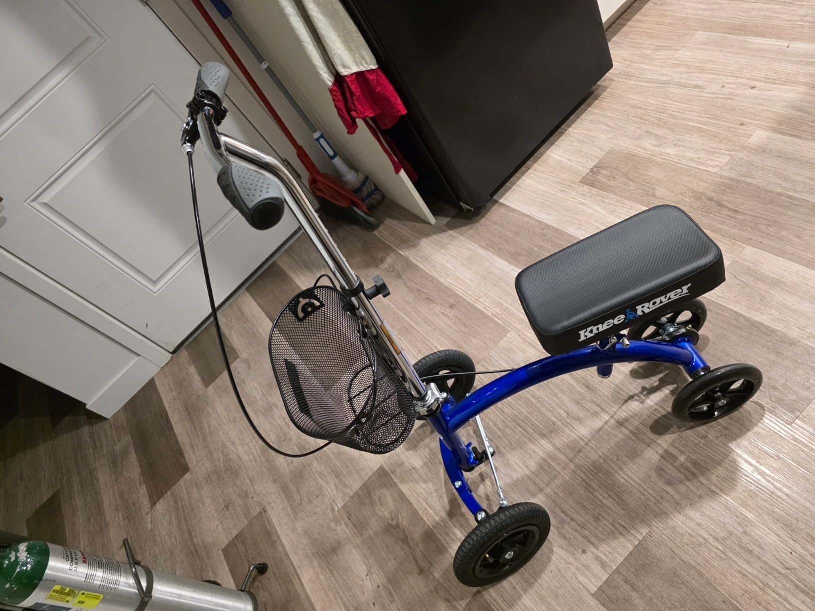 KneeRover Hybrid All Terrain Knee Scooter for Adults, Blue | Heavy Duty Knee Walker For Foot Surgery, Broken Ankle Foot Injuries, Leg Recovery Scooter, Knee Crutch Alternative customer photo 2