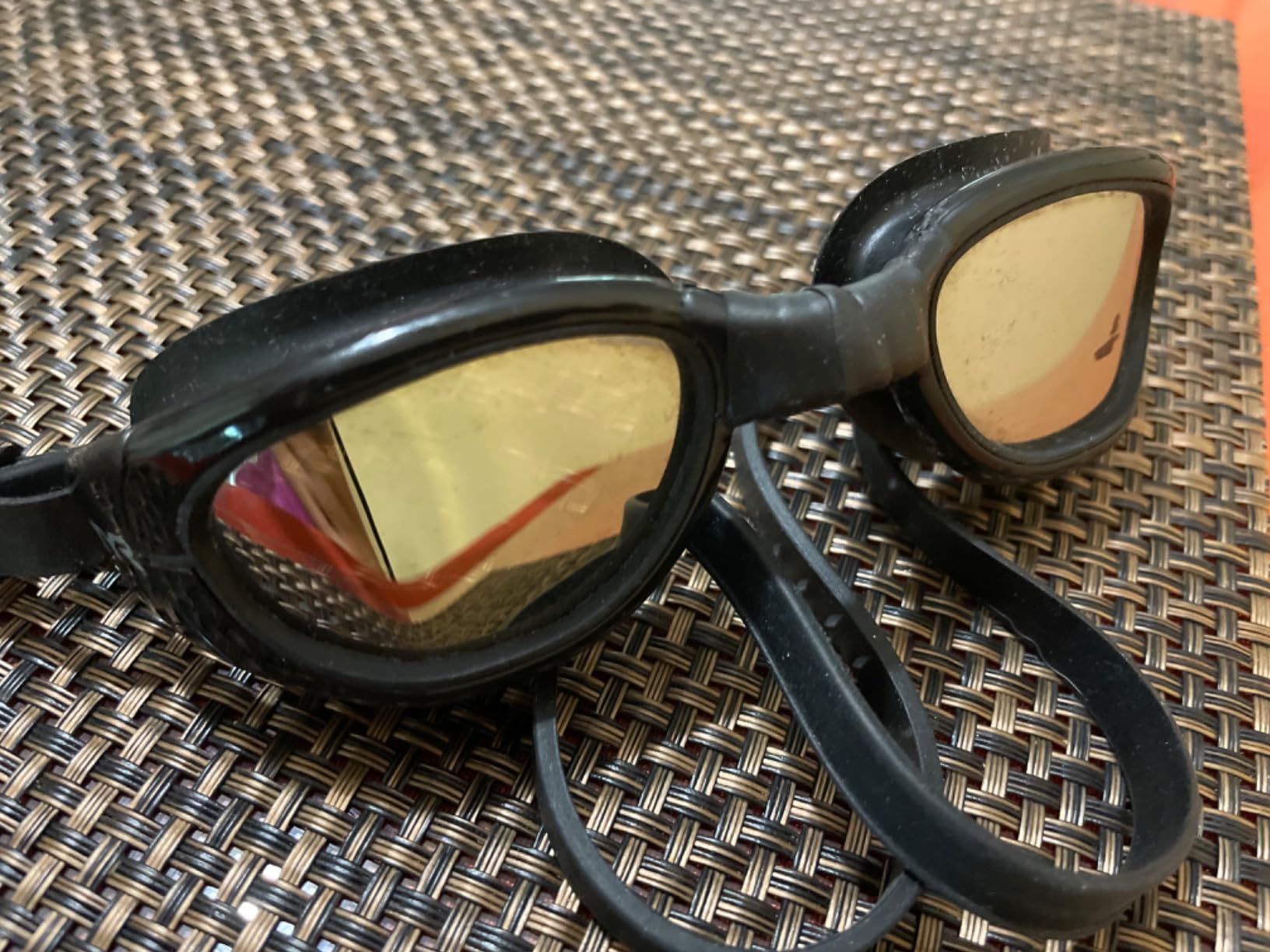 TYR Vesi Adult Swim Goggles customer photo 1