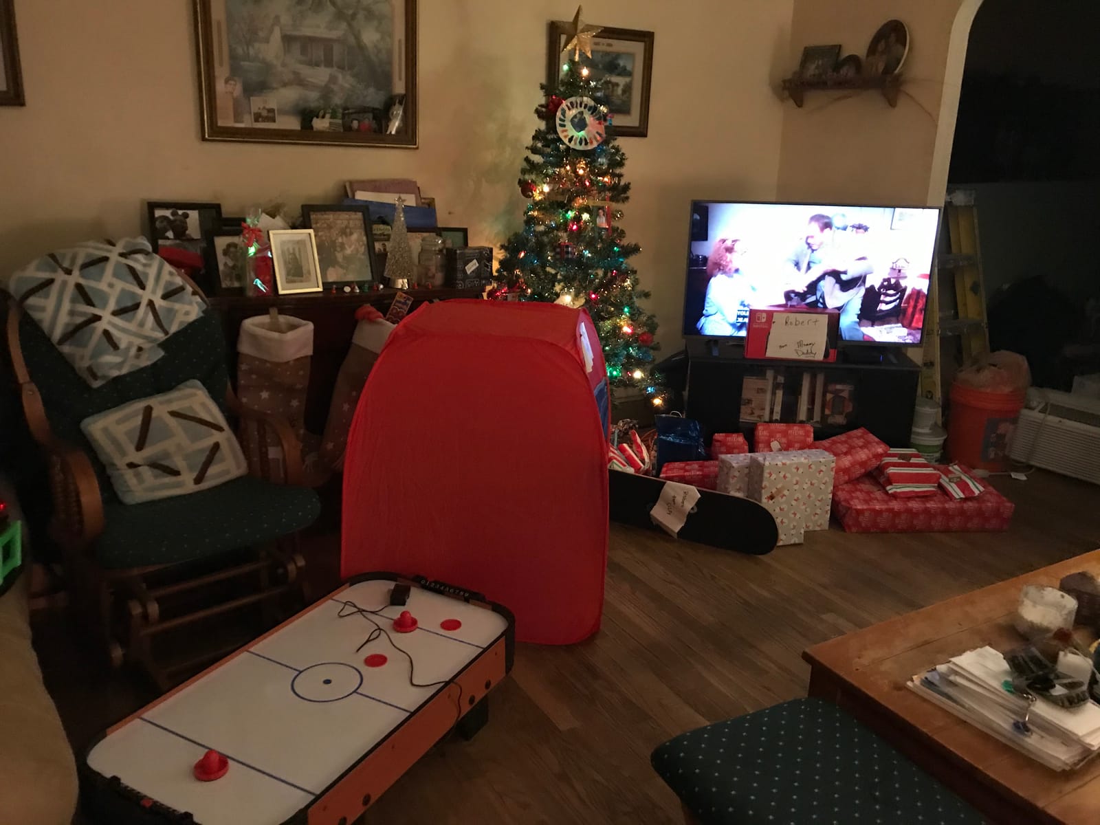 Best Choice Products Portable Tabletop Air Hockey Table for Game Room w/ 100V Motor, Electric Fan, 2 Strikers, 2 Pucks customer photo 2