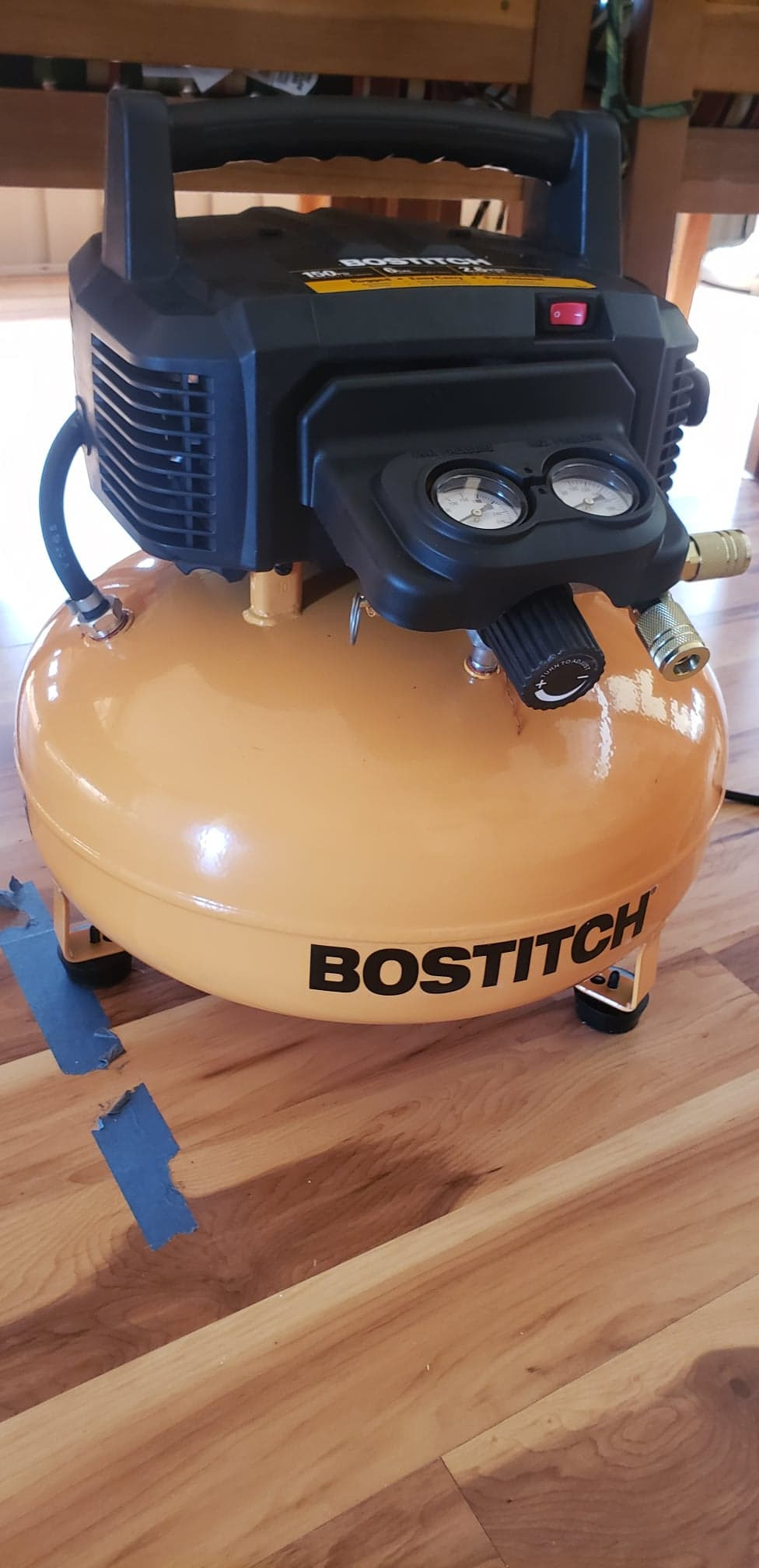 BOSTITCH Air Compressor Kit, Oil-Free, 6 Gallon, 150 PSI Pancake (BTFP02012-WPK) customer photo 2