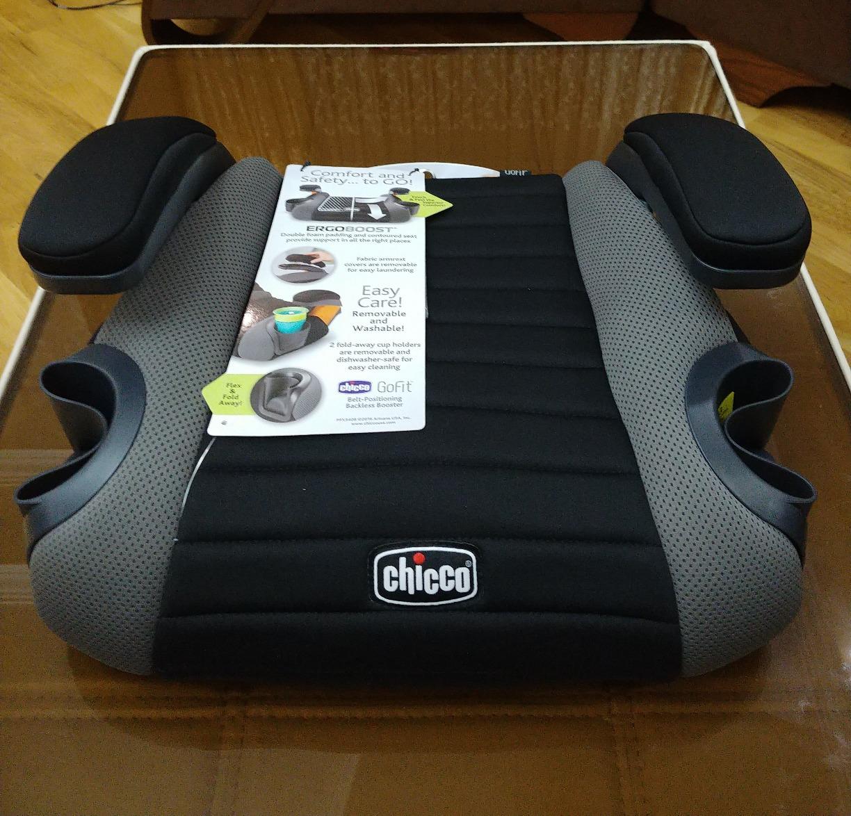 Chicco GoFit Backless Booster Car Seat, Portable Travel Seat, No Latch | Shark/Black, 40-110 lbs., Ages 4+, ErgoBoost Contoured Toddler Car Seat, Washable Pad, 2 Cup Holders, Carry Handle customer photo 2