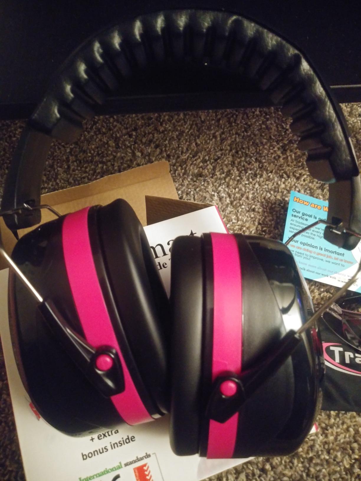 Shooting Ear & Eye Protection Kit, NRR 28 | Earmuffs and Z87.1+ clear/tinted safety glasses kit. Best indoor and outdoor gun range protection. Fits adults and teens. customer photo 1