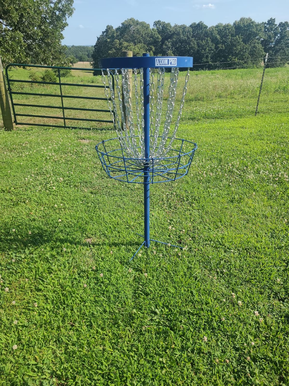 Axiom Discs Pro 24-Chain Disc Golf Basket customer photo 2