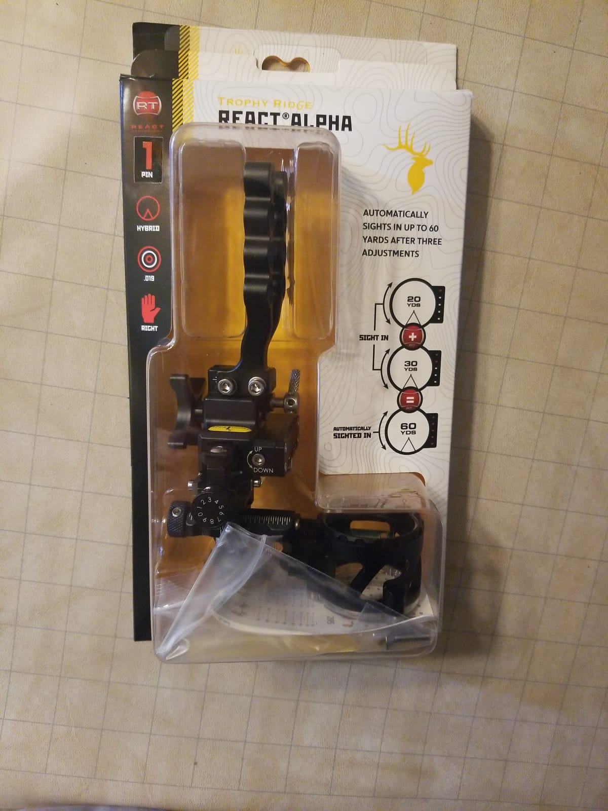 Trophy Ridge React H4 Bow Sight - 4 Pin Sight, Tool Less Windage and Elevation Adustability, 2nd Axis Leveling, Adjustable Click Light customer photo 1