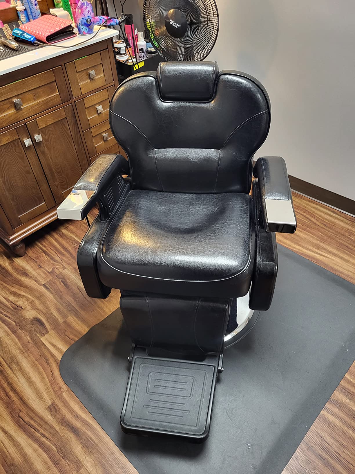 Artist hand Professional Barber Chair, All Purpose Reclining Salon Chair | Heavy Duty Hydraulic Pump, Multi-functional, 360° Swivel, Adjustable Height, Spa Beauty Equipment for Barbershop, Home customer photo 1