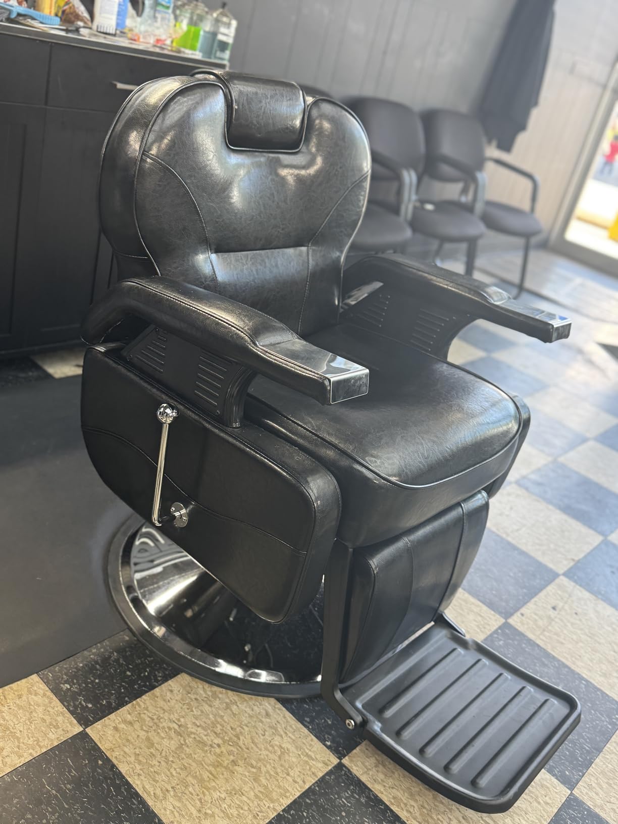 Artist hand Professional Barber Chair, All Purpose Reclining Salon Chair | Heavy Duty Hydraulic Pump, Multi-functional, 360° Swivel, Adjustable Height, Spa Beauty Equipment for Barbershop, Home customer photo 2