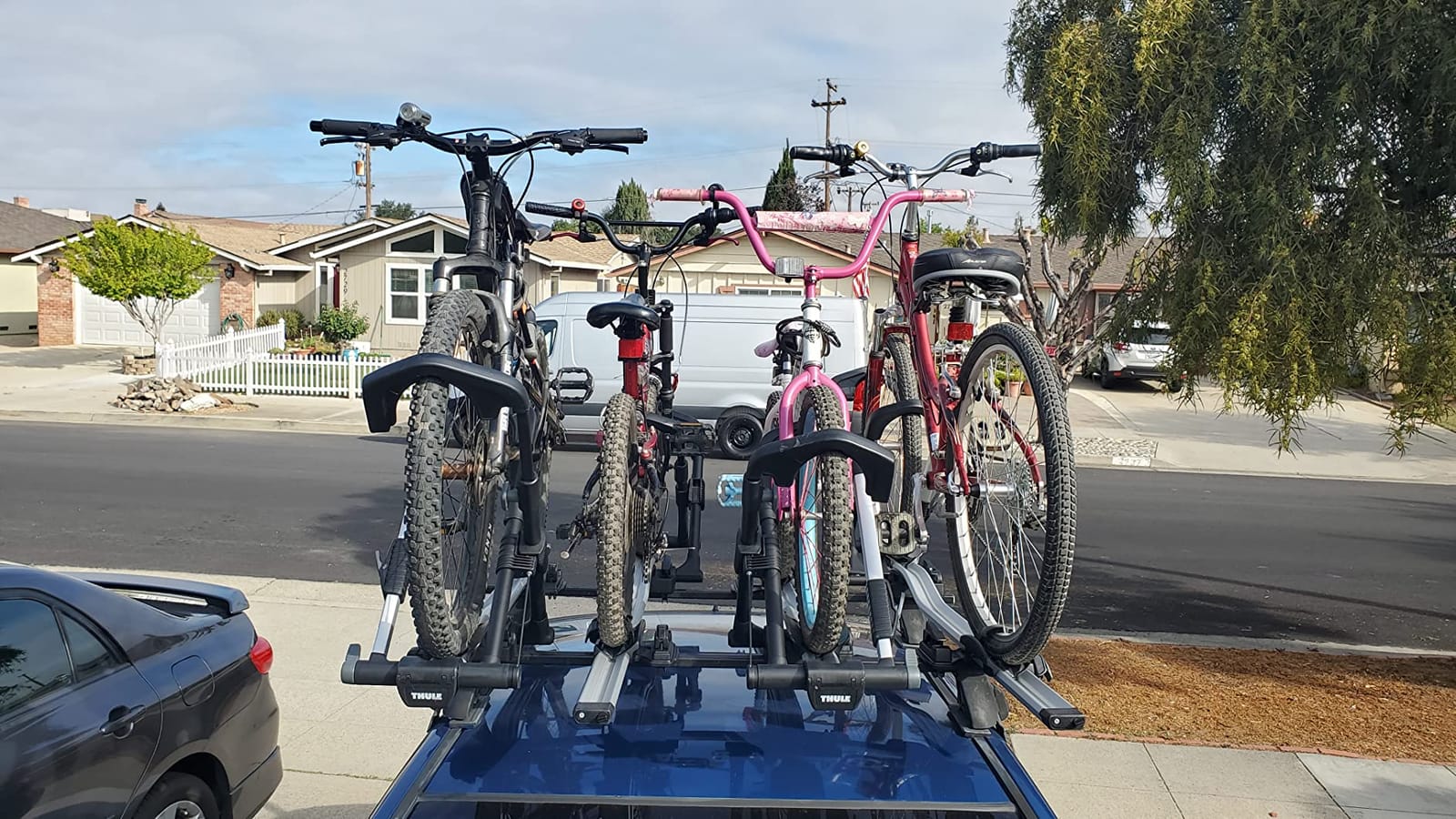 Thule UpRide Roof Bike Rack | automotive-bike-racks customer photo 1