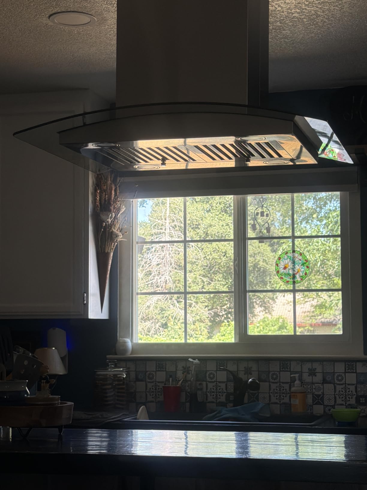Cosmo 36 in. Lumin Collection 380 CFM Ducted Island Range Hood, LED, Stainless Steel (COS-668ICS900) customer photo 1