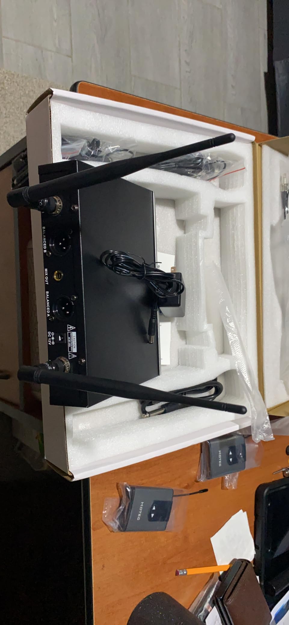 HOTEC UHF Wireless Microphone System with Dual Lapel/Lavalier and Headset Microphones Over PA, Mixer, Speaker, Karaoke Machine for Church, Training, Classroom, Interview (H-K25) customer photo 1