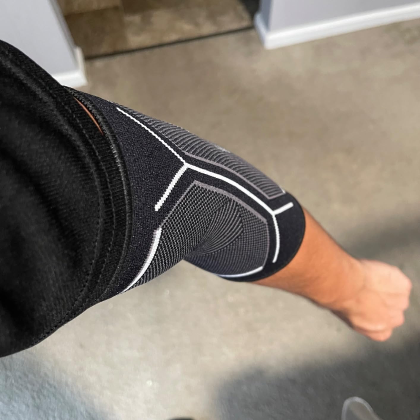 Kunto Fitness Elbow Brace Compression Support Sleeve (Shipped From USA) for Tendonitis, Tennis Elbow, Golf Elbow Treatment - Reduce Joint Pain During Any Activity! customer photo 2