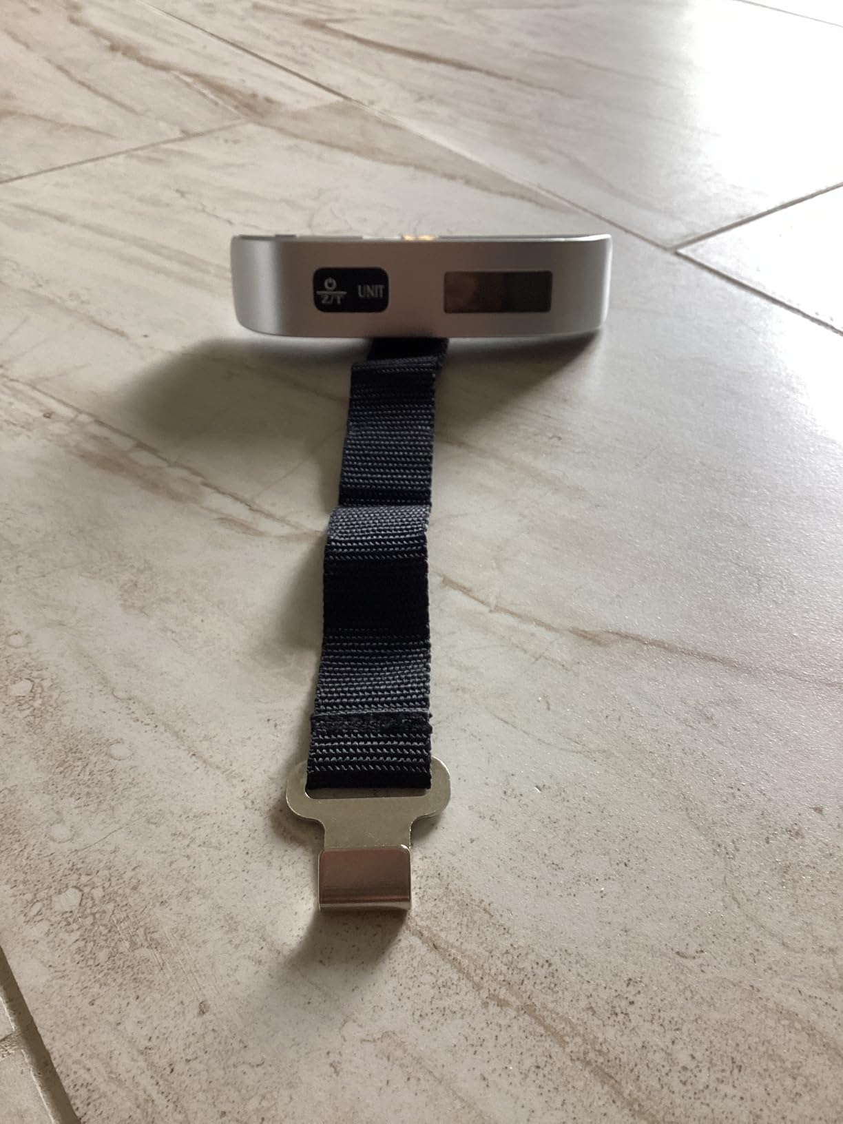 Luggage Scale, Portable Digital Hanging Baggage Scale for Travel, Suitcase Weight Scale with Rubber Paint, 110 Pounds, Battery Included customer photo 1