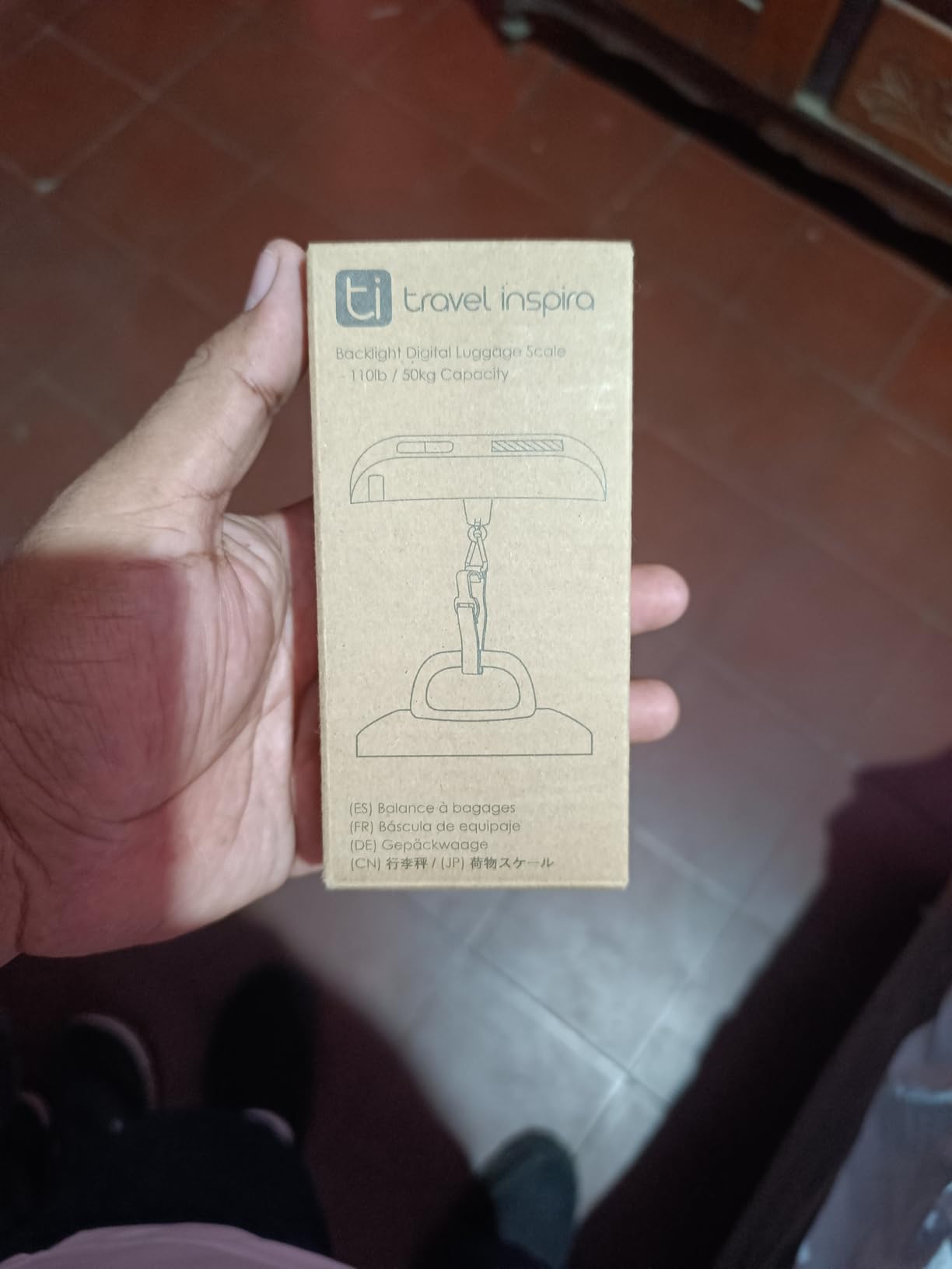 Luggage Scale, Portable Digital Hanging Baggage Scale for Travel, Suitcase Weight Scale with Rubber Paint, 110 Pounds, Battery Included customer photo 2