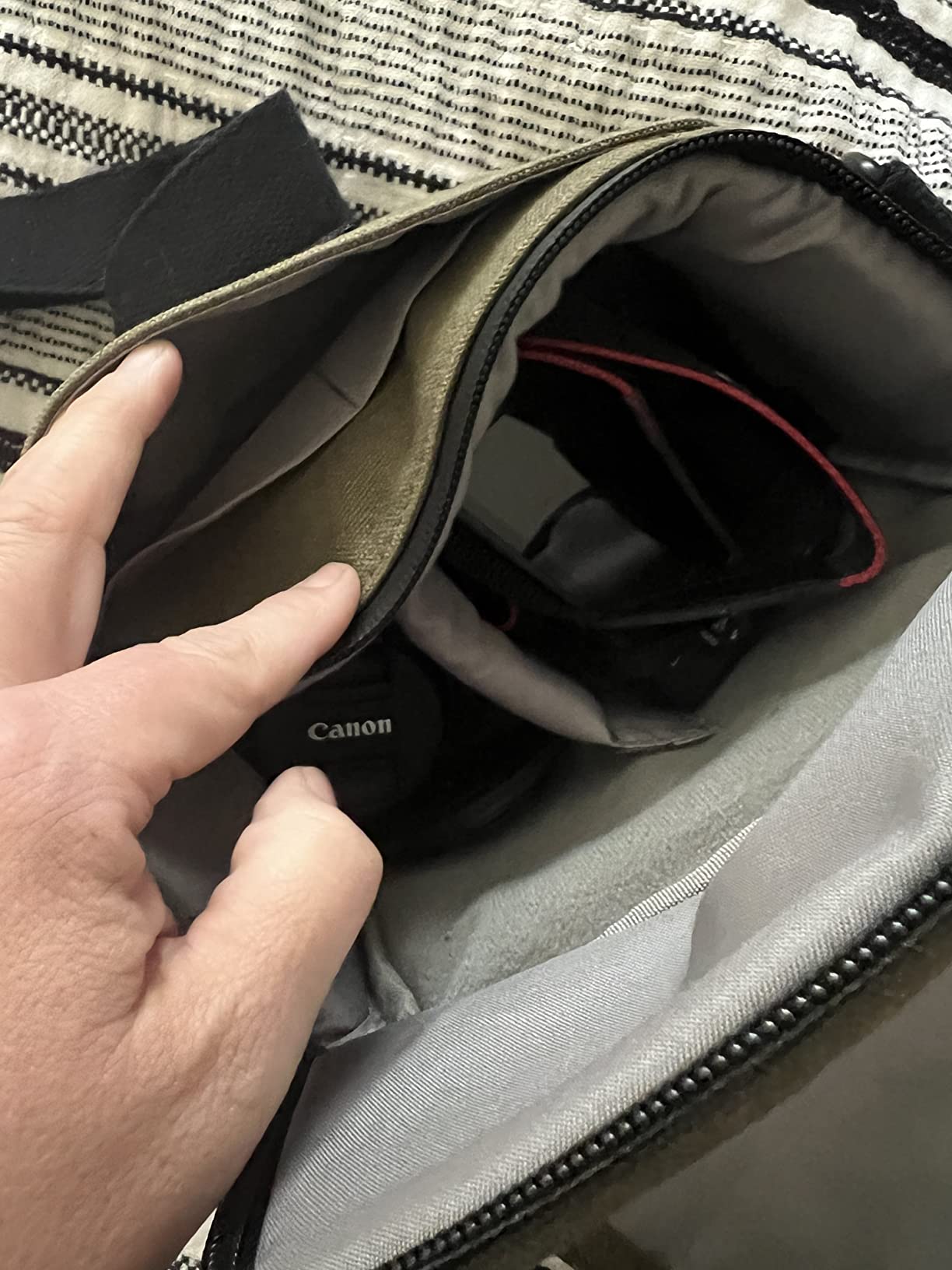Besnfoto Camera Bag Small Crossbody Camera Shoulder Purse Compact Case | Retro Vintage Canvas Waterproof Sling Shockproof Photography Pouch Insert with Shoulder Strap for DSLR Mirrorless Women Men customer photo 2