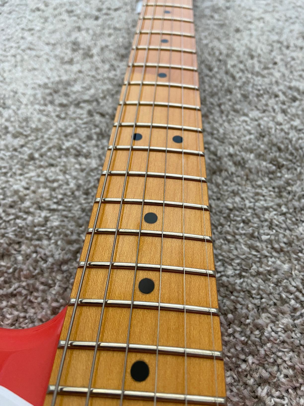 Squier Classic Vibe 60s Stratocaster Electric Guitar, Candy Apple Red | Beginner to intermediate electric guitar, vintage 60s Strat tone, laurel fingerboard, 2-year warranty, Fender pickups customer photo 2