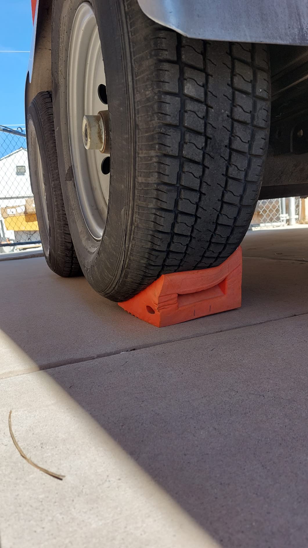 SECURITYMAN Heavy Duty Wheel Chocks (2 Pack) - Durable, Non-Slip, Solid Rubber Wheel Chocks for Boat Trailers, RV, Truck, Camper - Perfect on All Surfaces and in All Weather - Orange customer photo 2