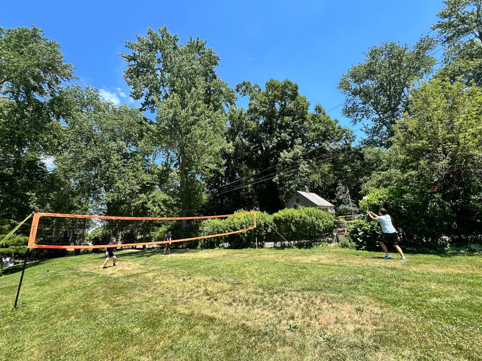 Professional Heavy Duty Volleyball Net Set for Backyard & Beach, Outdoor Net System with Steel Anti-Sag Winch, 32FT Reinforced Net, Height Adjustable Rust-Resistant Aluminum Poles, Portable Carry Bag customer photo 2