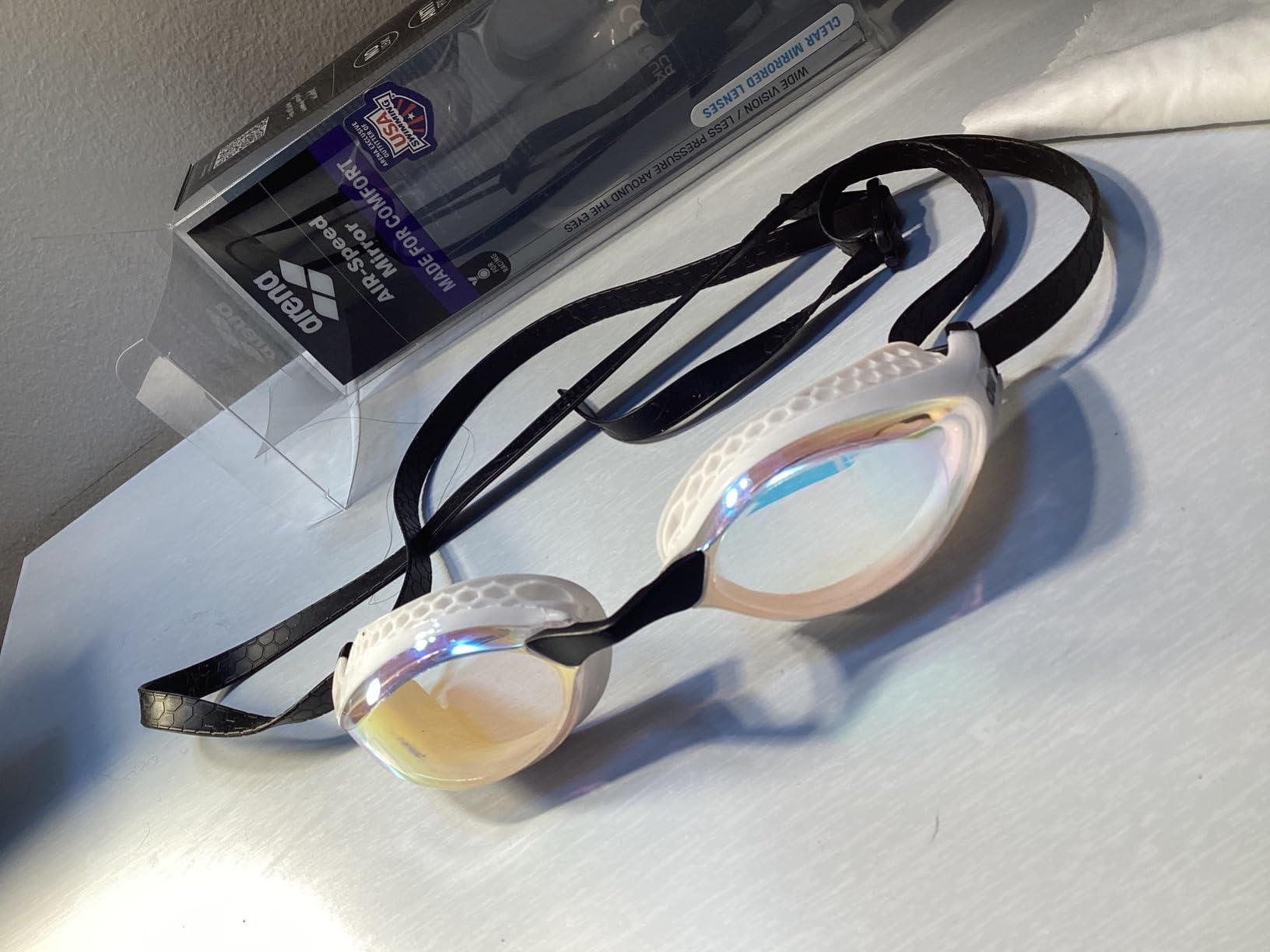 ARENA Unisex Adult Air-Speed Anti-Fog Racing Swim Goggles customer photo 1