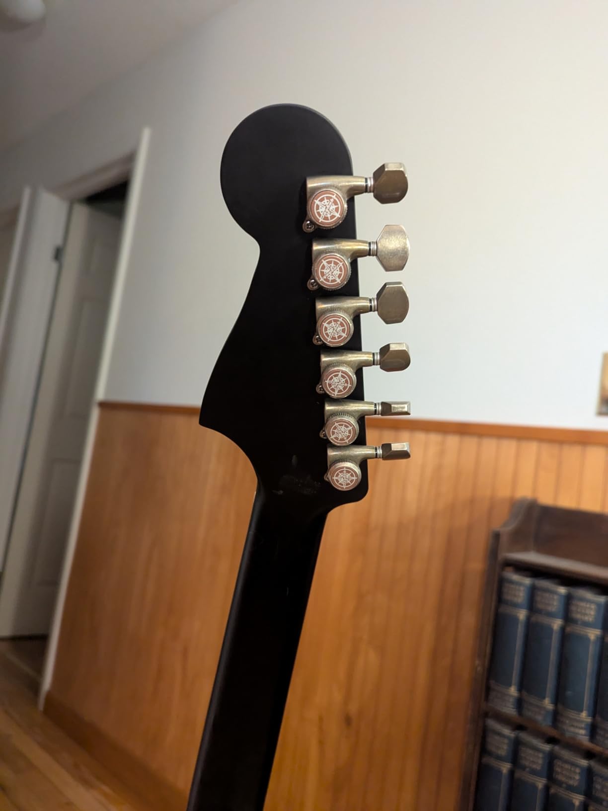 Fender California Debut Redondo Series Acoustic Guitar, Beginner Guitar, 2-Year Warranty, Natural customer photo 2