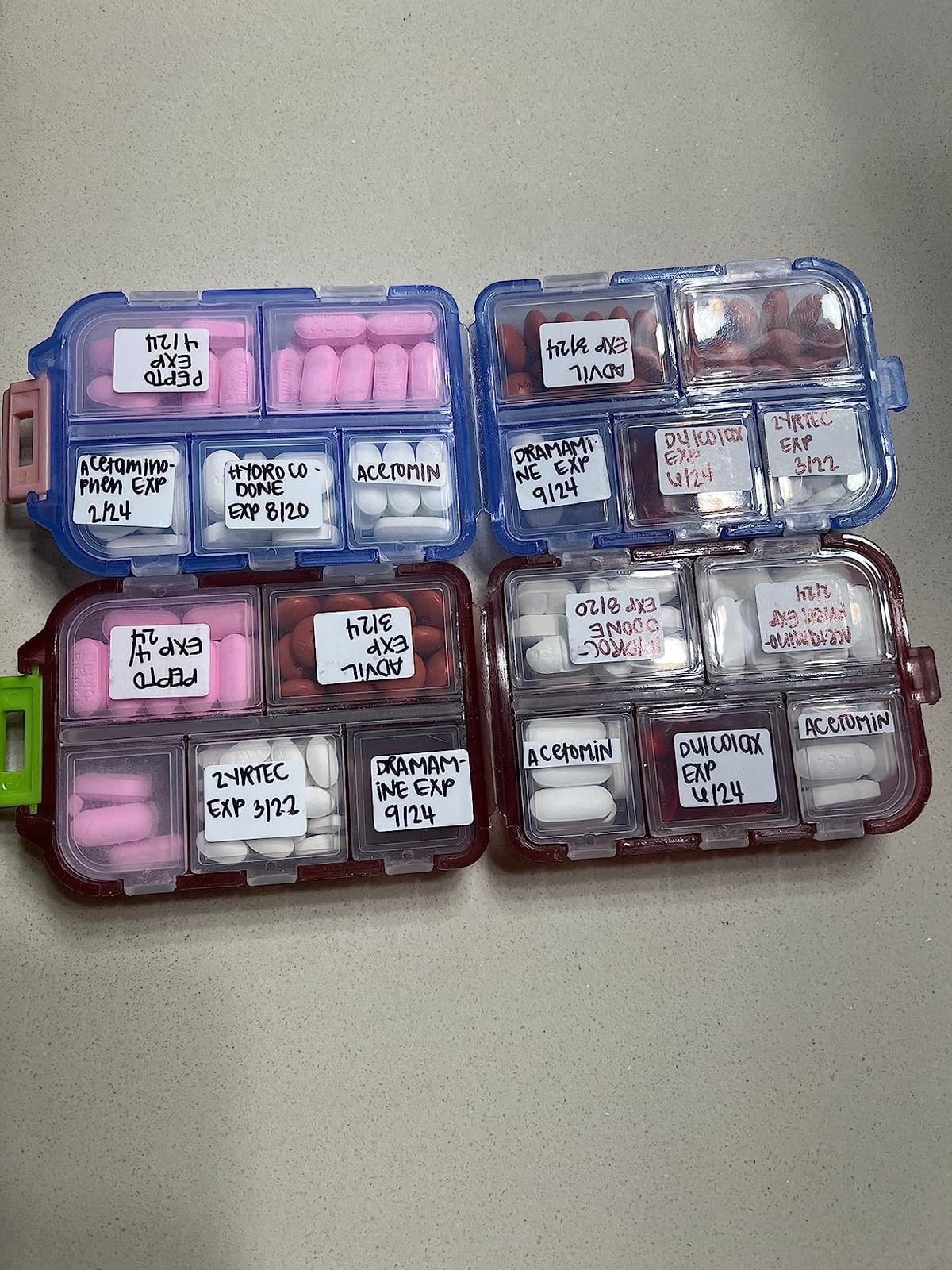 4PS Travel Pill Organizer 10 Compartment Folding Small Pill Case Four Color | With 164 Slice Labels Portable Travel Pill Box Daily Pill Container Used For Carry Storage Medicine Organizer customer photo 1