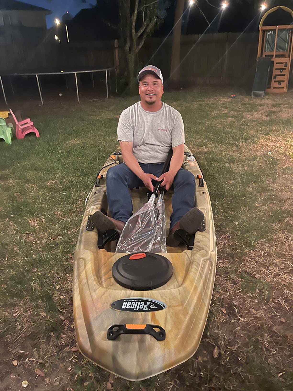 Pelican- Standard Kayak Paddle - Aluminum Shaft and a Durable Polypropylene Blade - 0/65 Degree Blade Angle - with Drip Ring customer photo 2