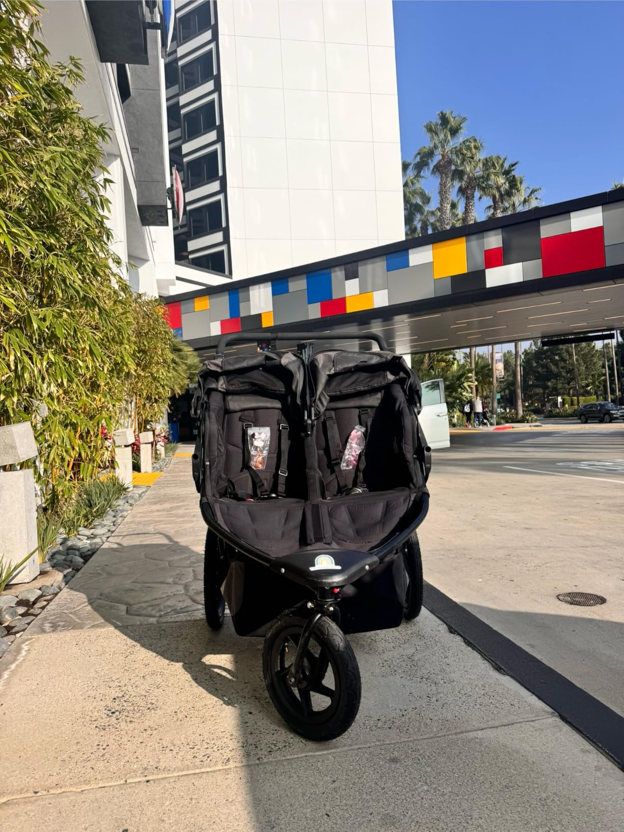 BOB Gear Revolution Flex 3.0 Duallie Jogging Stroller - Graphite Black | Versatile Double Jogger Stroller; All Terrain Stroller With Advanced Suspension & Air-Filled Tires; Car Seat Compatible customer photo 2