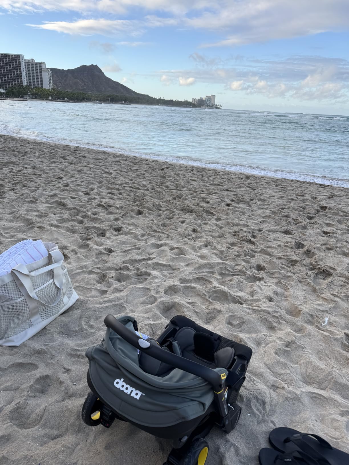 Doona Car Seat and Stroller, Midnight Edition - All-in-One Travel System customer photo 1